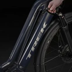 Trek Allant+ 7 Cadre Abaissé 2022 | Vélo Électrique 16 Trek Allant+ 7 Cadre Abaissé 2022 | Vélo Électrique -Vélos Électriques Soldes 601842207208 4 3